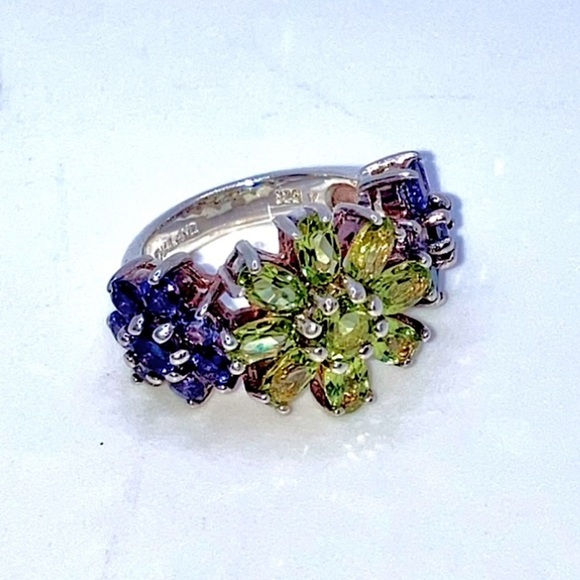 STERLING Amethyst Peridot Cocktail Silver Ring Huge 3 Flower Sz 5 Vintage - Picture 11 of 11